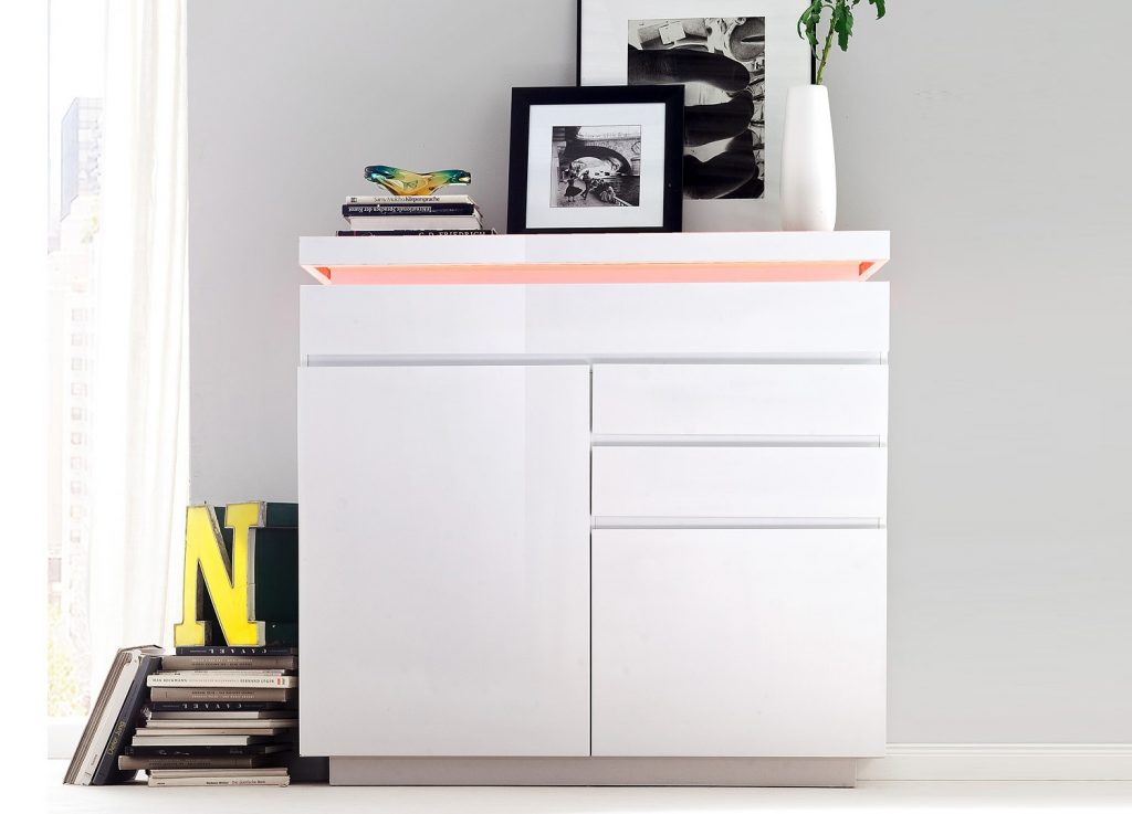 Commode blanc laqué Lumineuse