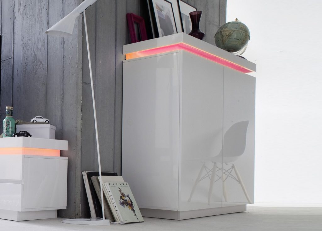 CommodeportesblanclaquéLumineuse