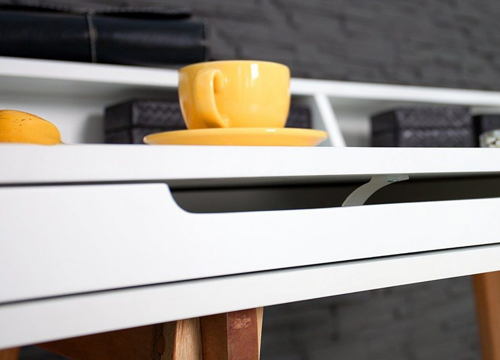 Table ordinateur portable blanc laqué mat & bois
