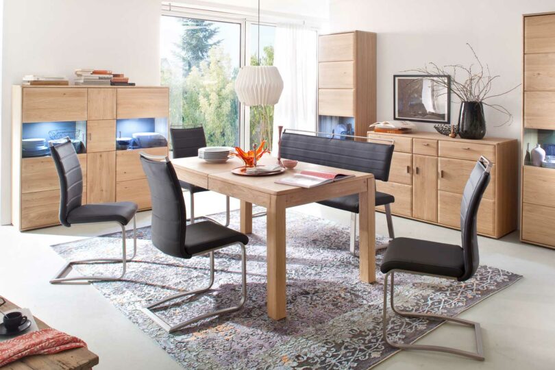 Séjour avec banc en simili cuir design