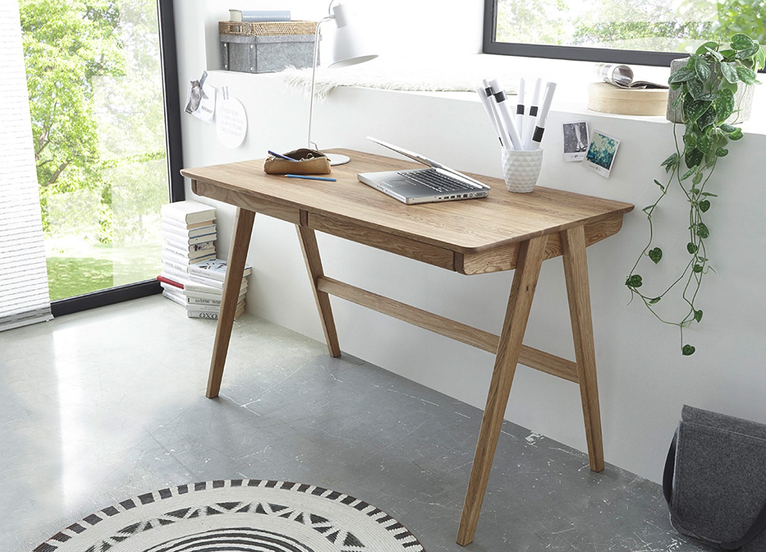 Bureau 120 cm en bois massif style scandinave avec 2 tiroirs