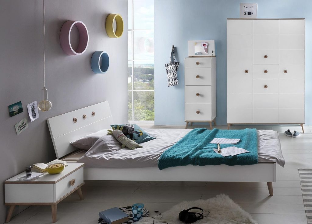 Chambre fille ado complète blanche et bois chic