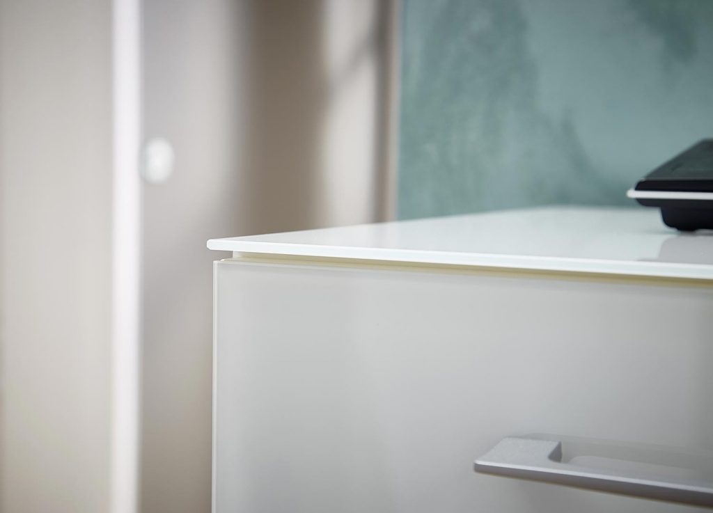 Meuble d'entrée vestiaire et rangement blanc