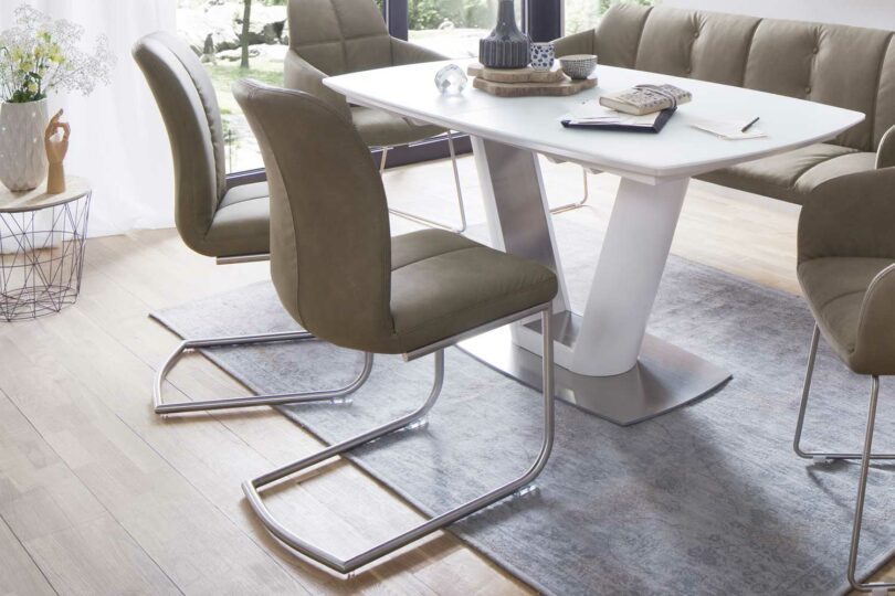 Chaise de séjour marron