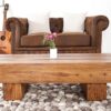 Table basse rectangulaire en bois