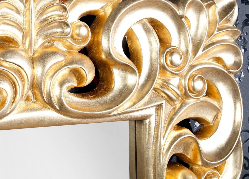 Miroir rectangulaire doré / Style baroque