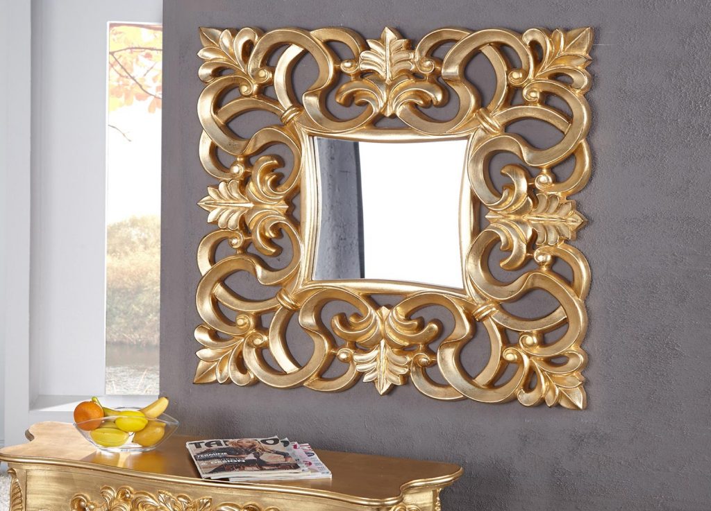 Miroir carré doré / Style baroque