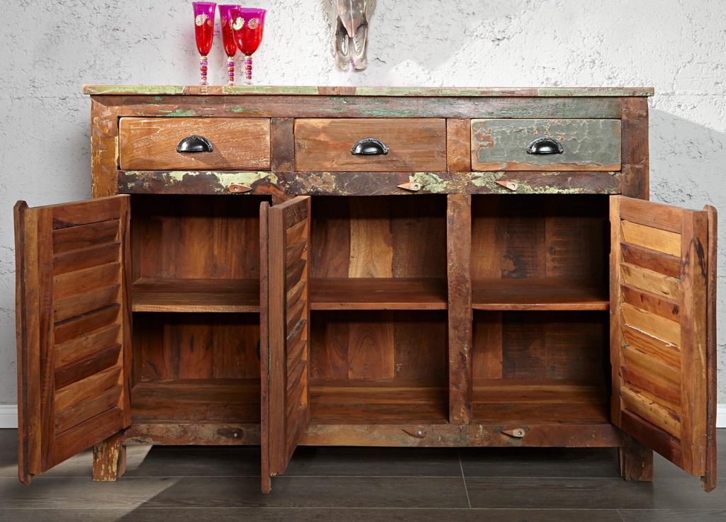 Buffet vintage en bois recyclé