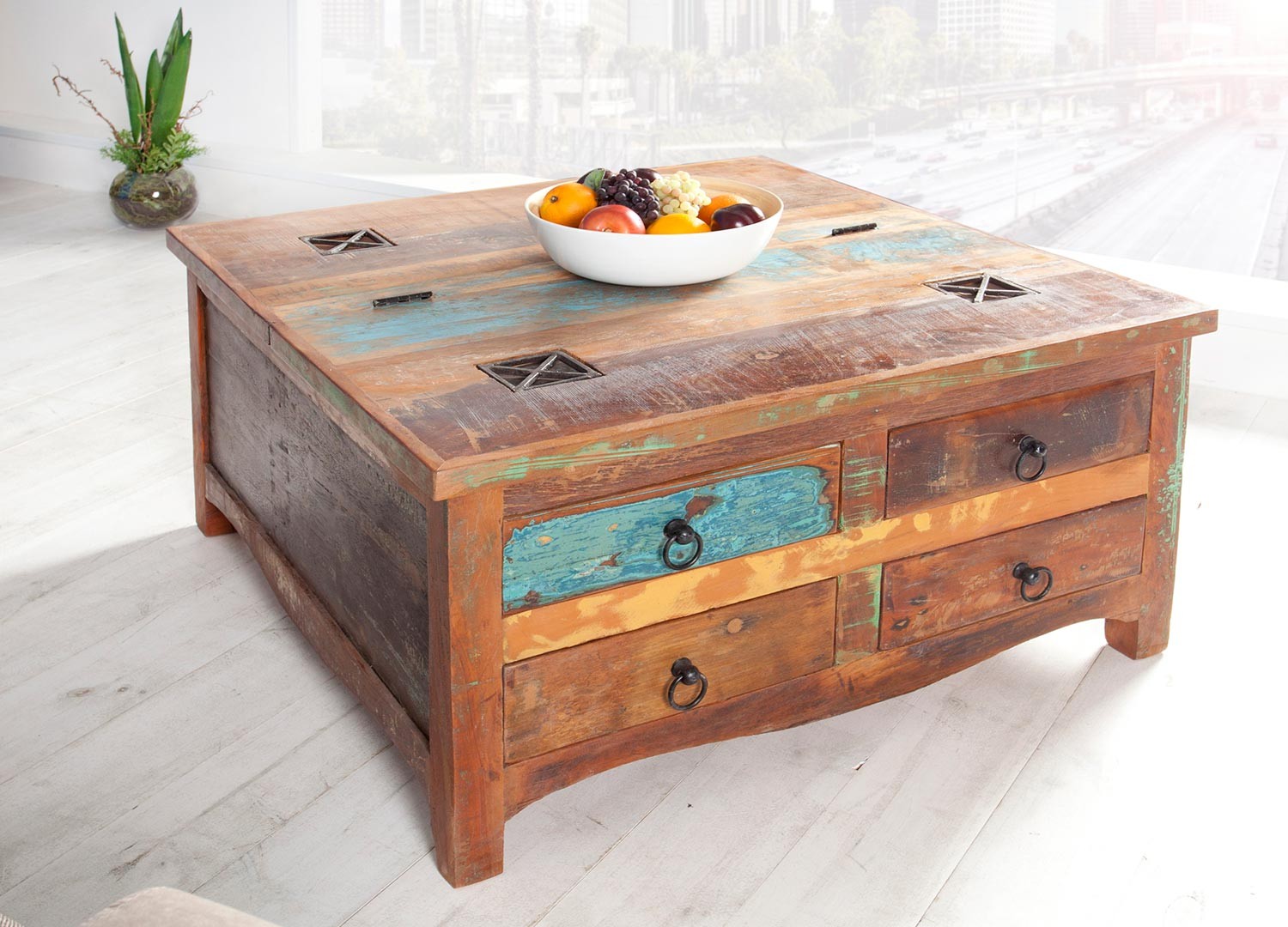 Table basse vintage en bois recyclé