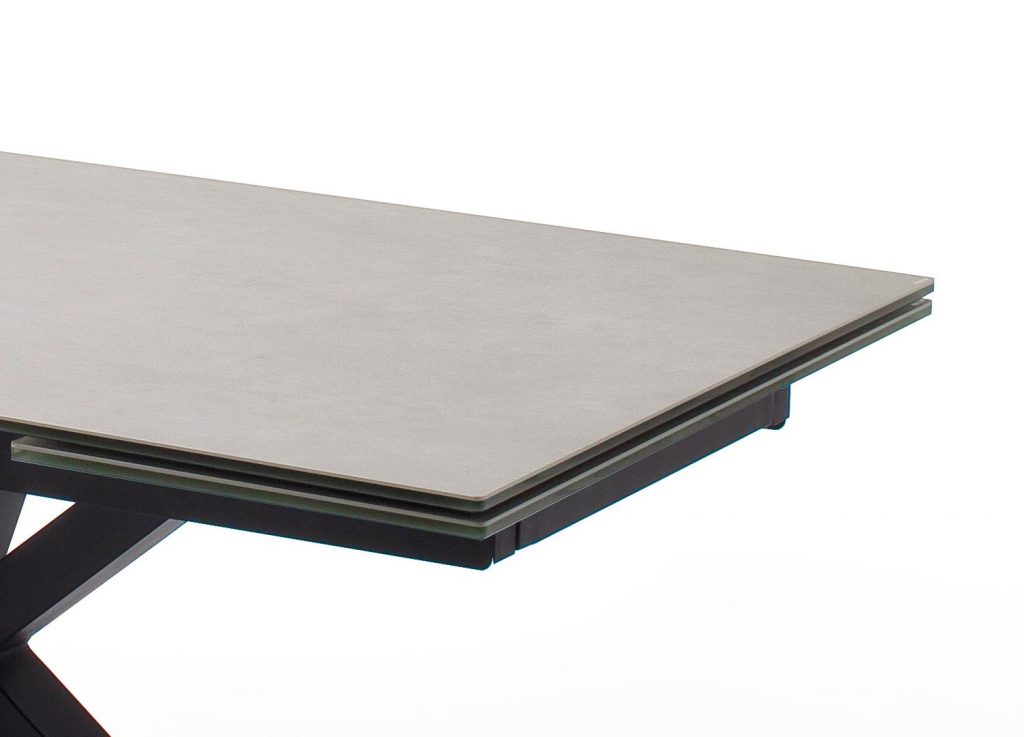 Table à manger extensible pieds métal noir