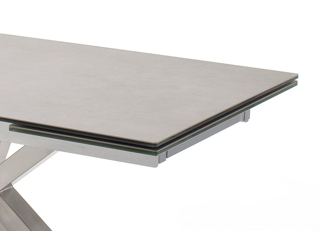Table à manger extensible pieds métal brossé