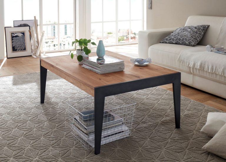 Table de salon en bois de chêne massif et métal noir industriel