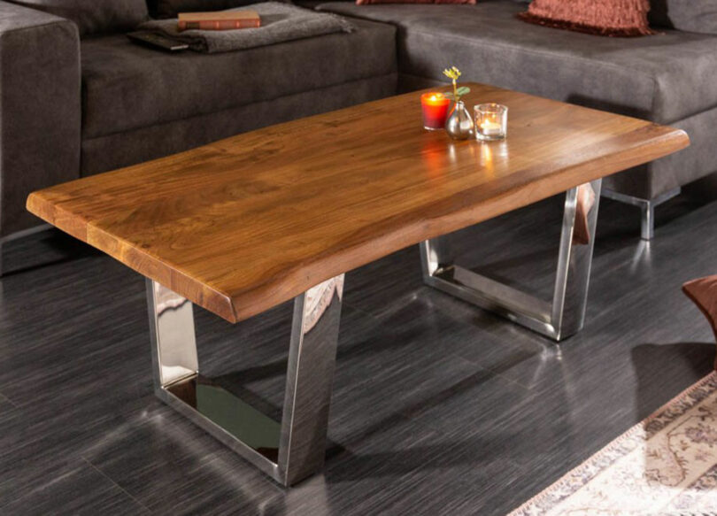 Table basse en bois d'Acacia huilé