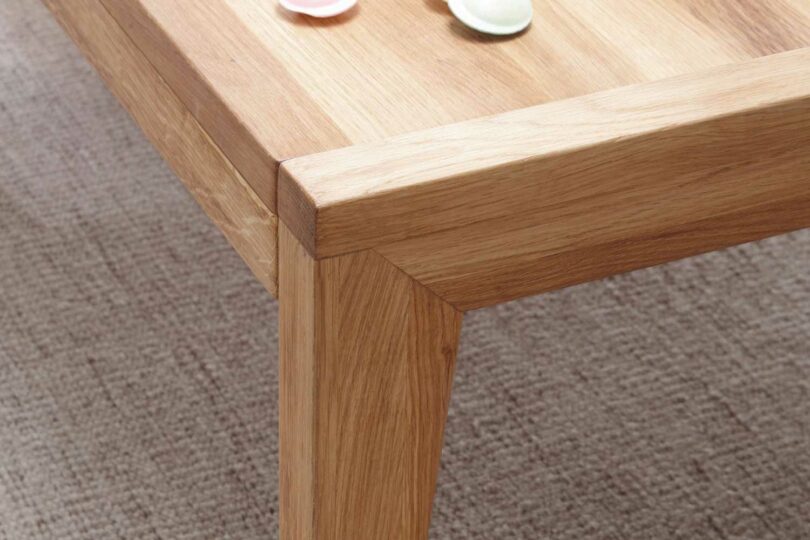 Table basse en chêne massif extensible