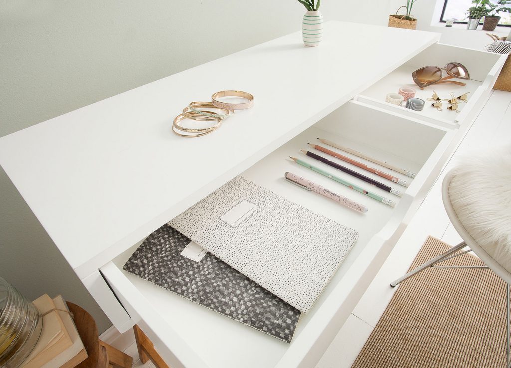 Console bois massif / Blanc laqué mat