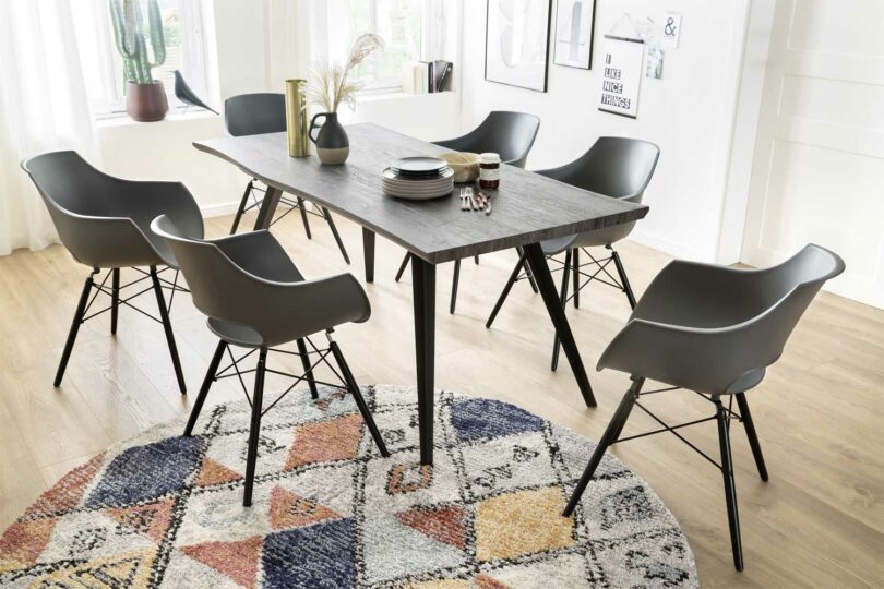 Chaises de séjours coque de couleurs modernes