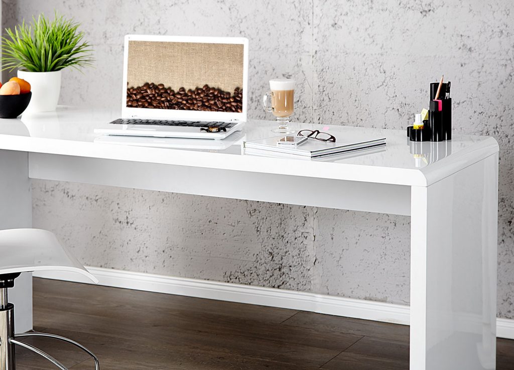 Bureau sobre blanc laqué brillant