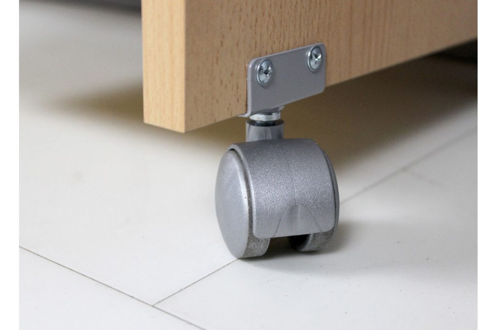 Bureau compact avec rangement design