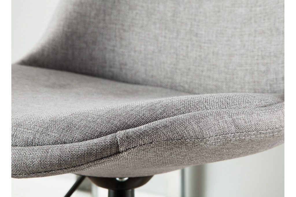 Chaise de bureau coque grise scandinave