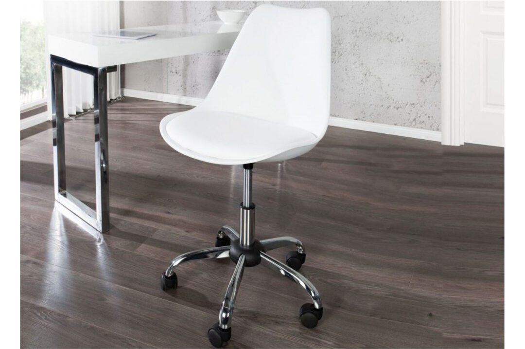 Chaise de bureau à coque blanche