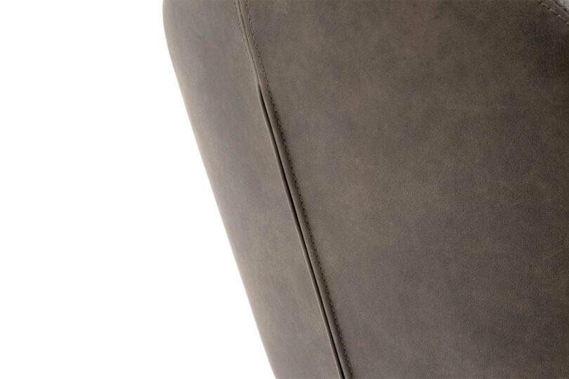 Dossier des chaises en tissu texturé