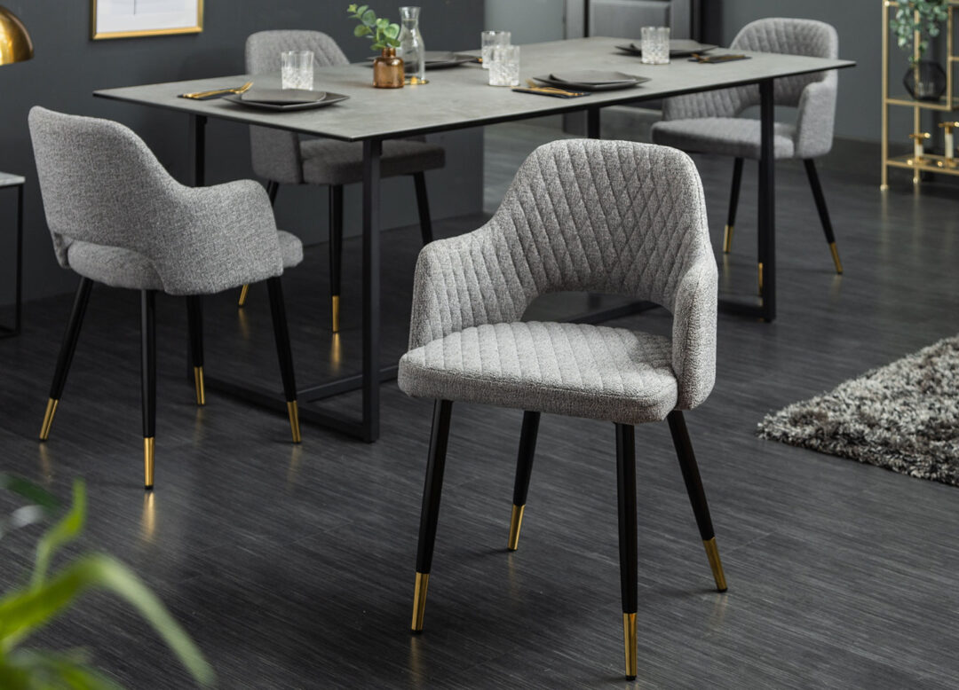 Chaise de salle à manger gris clair