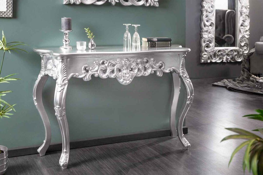 Console argentée baroque