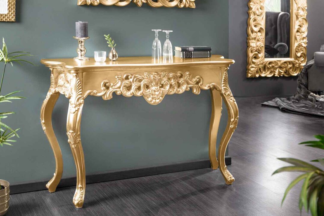 Console de salon baroque dorée