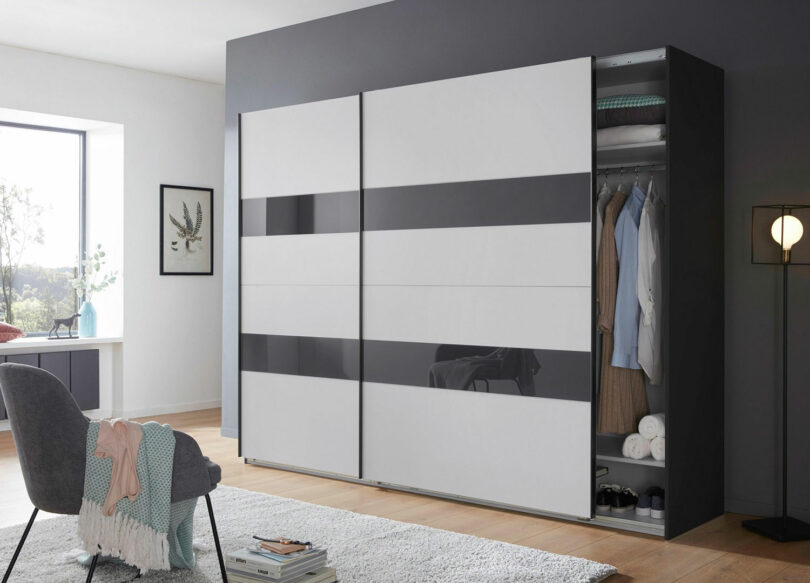 Grande armoire moderne grands compartiments pas cher