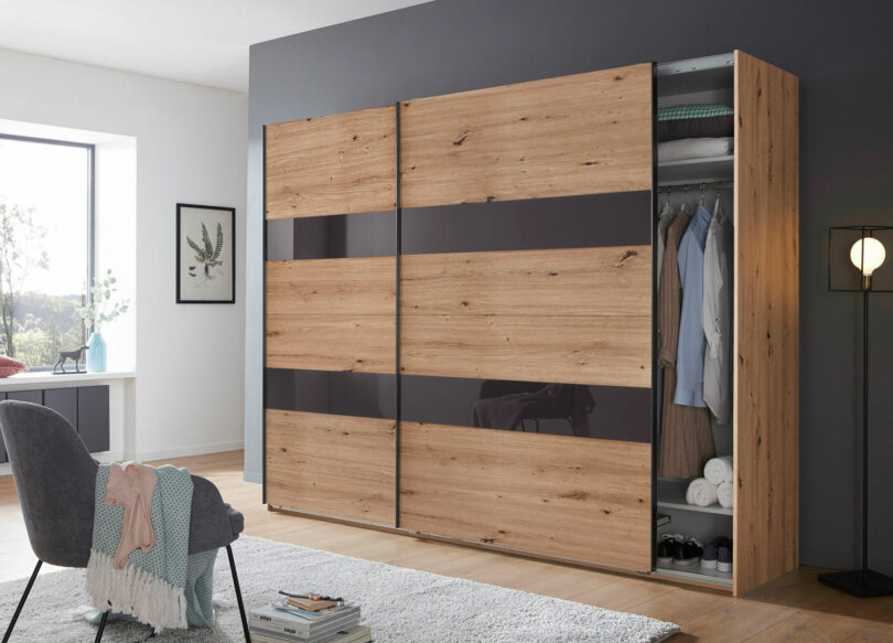 Grande armoire penderie et rangements