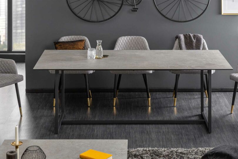 Table à manger industrielle