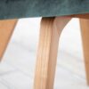 Piétement en bois de hêtre de la chaise de salle à manger