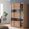 armoire design en bois et verre noir