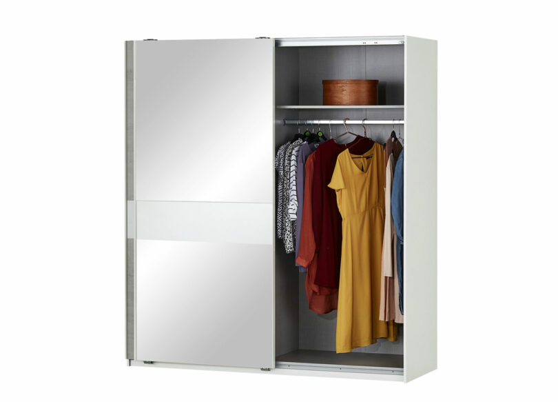 disposition intérieur de larmoire dressing  cm