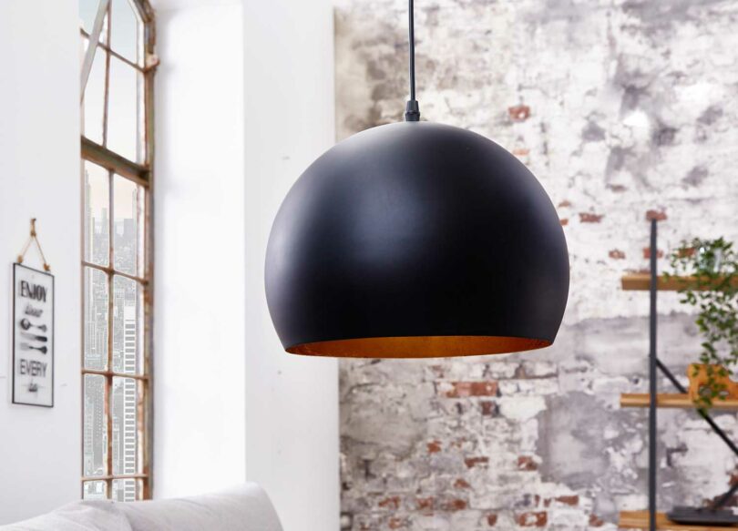 lampe noir et doré