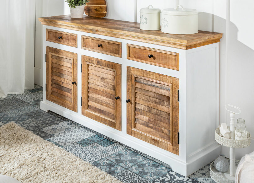 buffet blanc et bois massif vintage