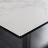 qualité du plateau de la table de repas en céramique