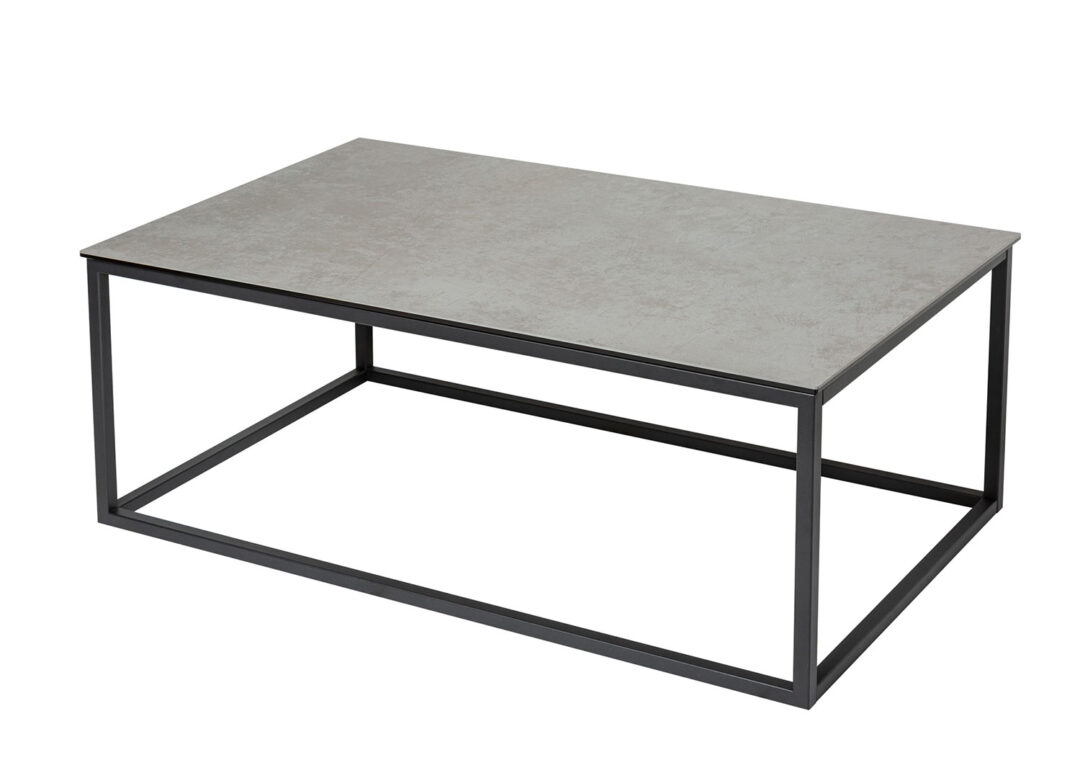table basse design en céramique