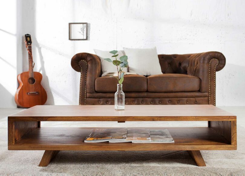 table basse moderne en bois massif de sesham verni