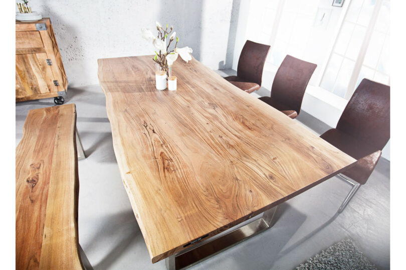 Table repas en bois massif d'Acacia naturelle
