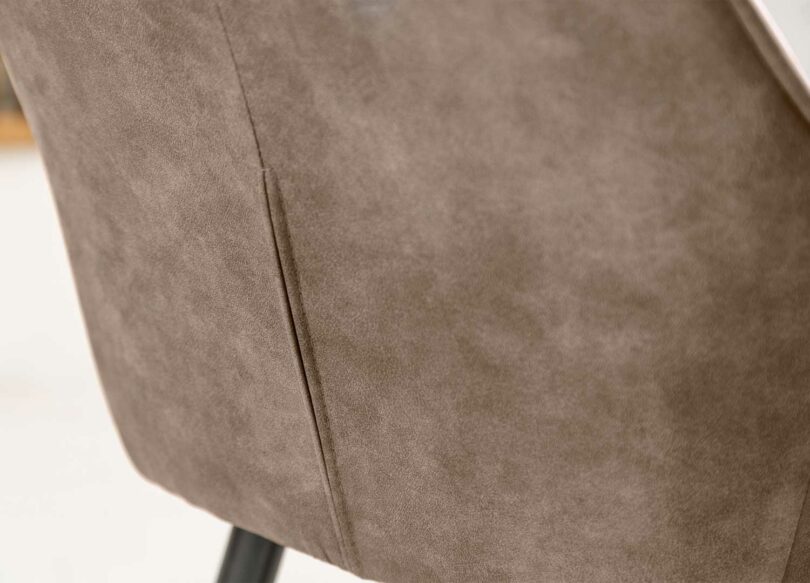 zoom sur la qualités des chaises de bar haute