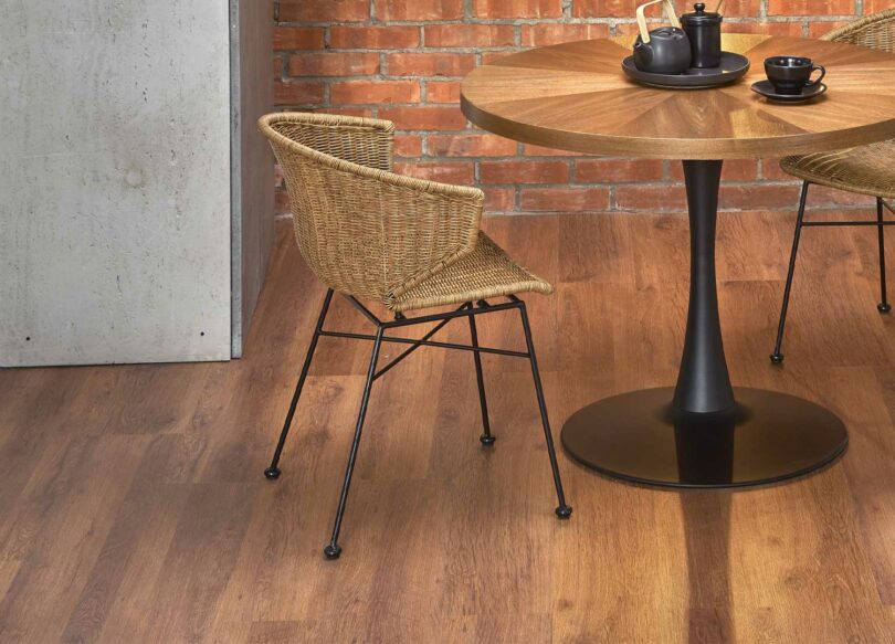 Chaise de salle à manger en bois de rotin synthétique