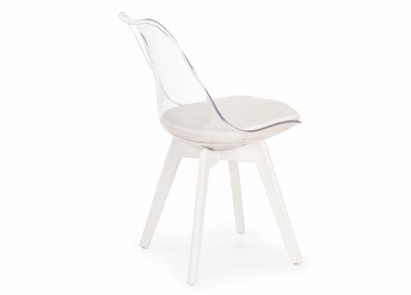 Dos de la chaise blanche