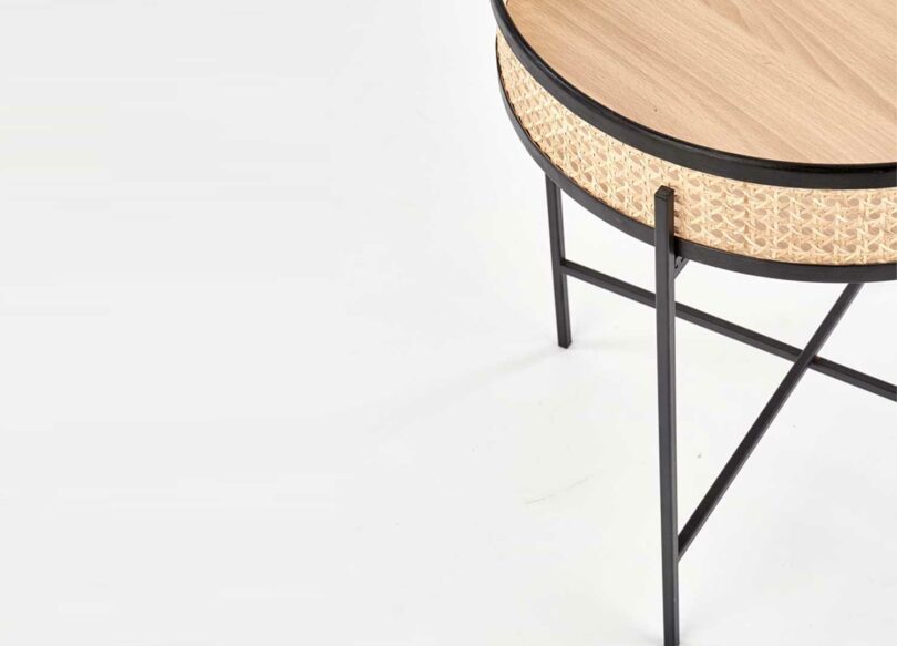 détail et qualité de la table d'appoint ronde