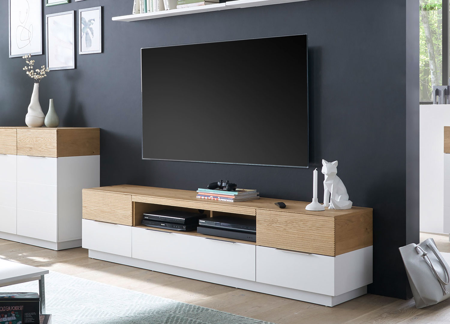 Meuble TV blanc et bois contemporain