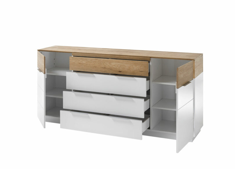 Ouverture du buffet long en bois
