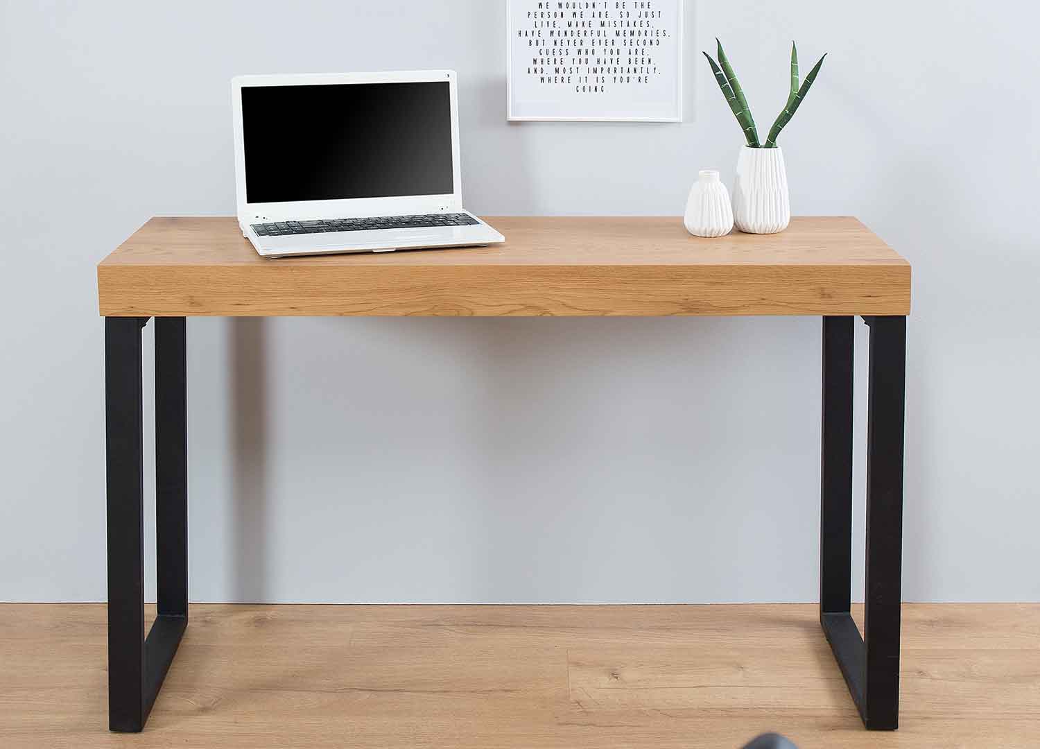 Bureau industriel 140 cm chêne noueux avec cadre en X noir