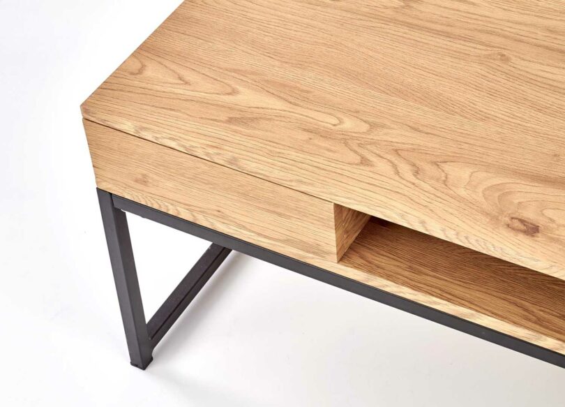 zoom sur la table basse style industriel