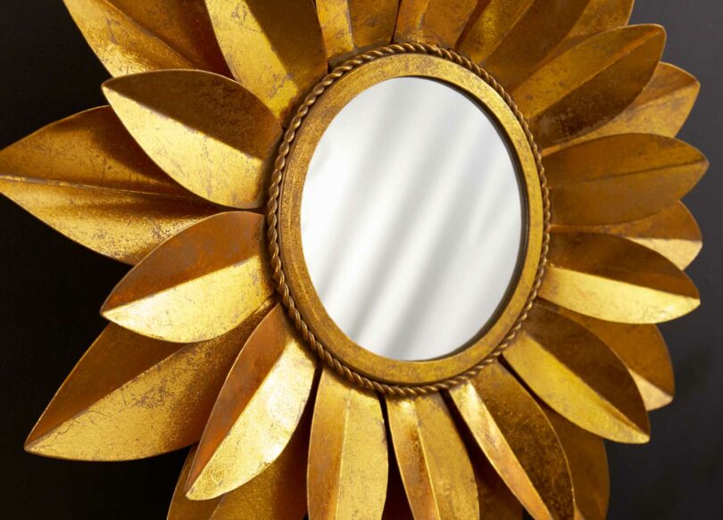 Miroir rond mural doré