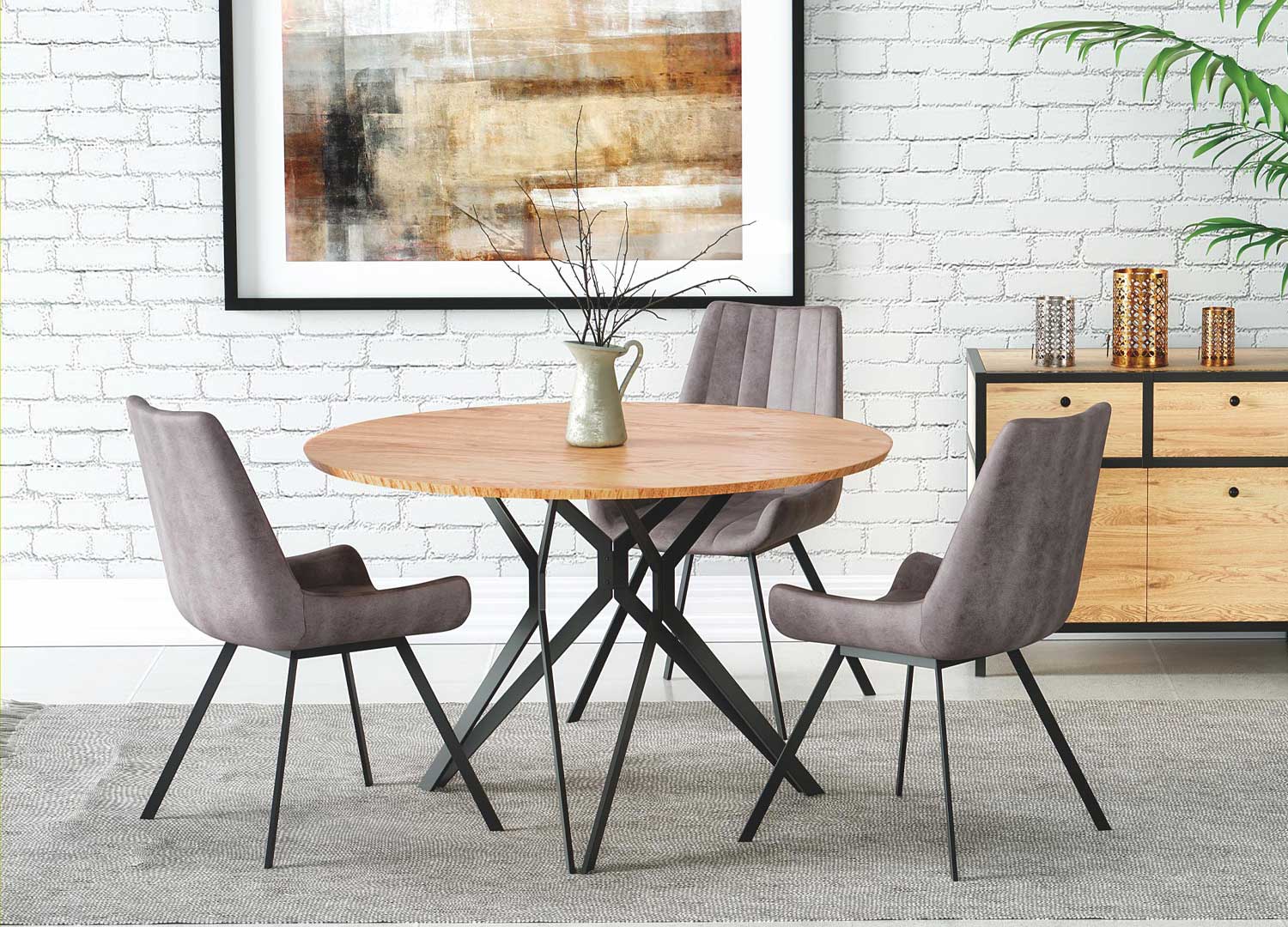 Petite table ronde en bois pour 2 à 4 personnes à table